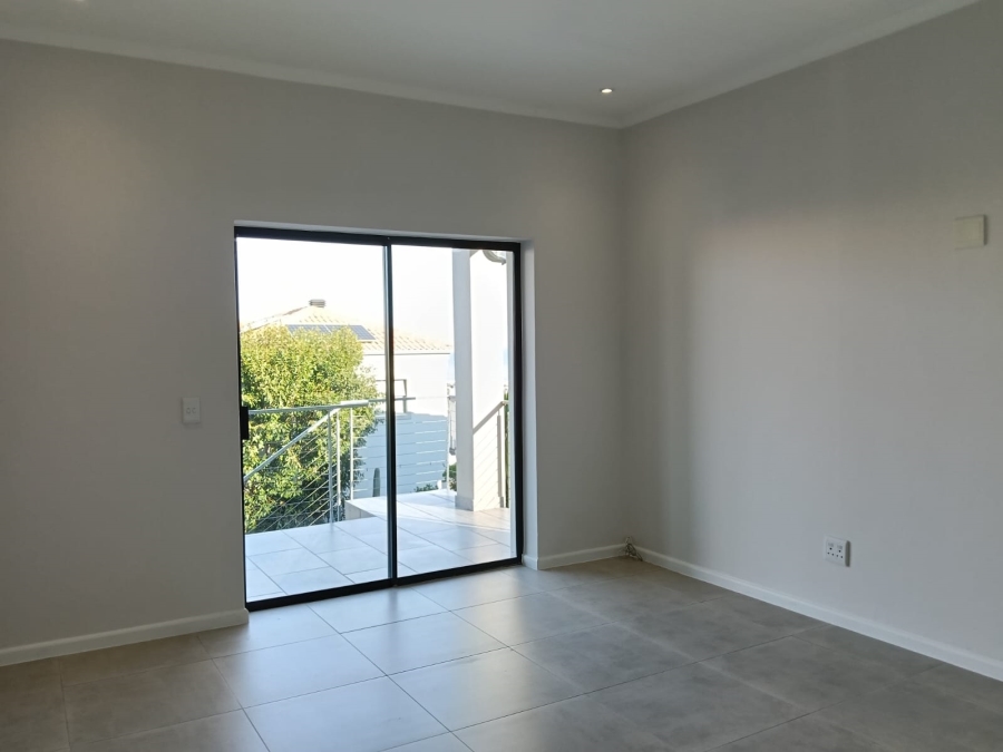 4 Bedroom Property for Sale in Berghof Western Cape